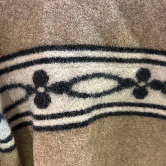 VINTAGE STYLE SWEATER - Picture 7 of 7